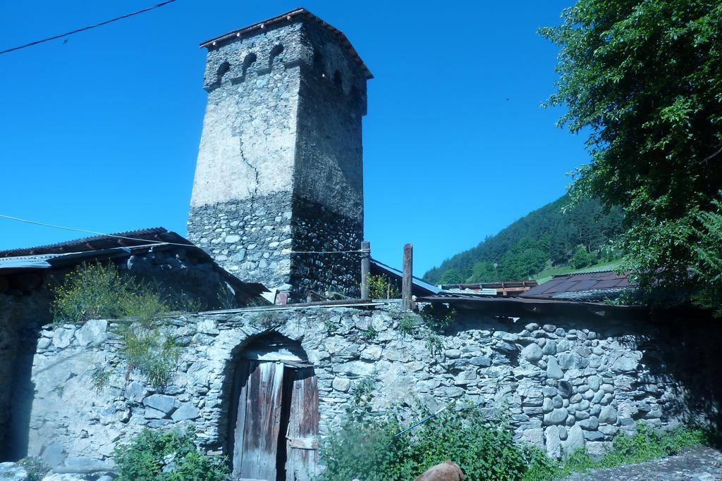 Guest House Chuta In Lagami Mestia Zewnętrze zdjęcie