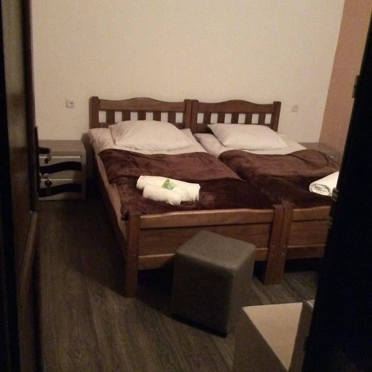 Guest House Chuta In Lagami Mestia Zewnętrze zdjęcie
