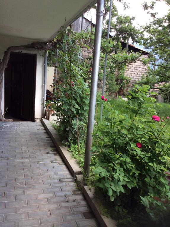 Guest House Chuta In Lagami Mestia Zewnętrze zdjęcie